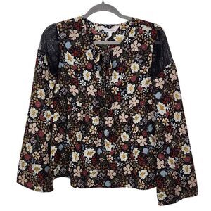 BCBGeneration Black Floral Print Blouse Size XS Boho Top